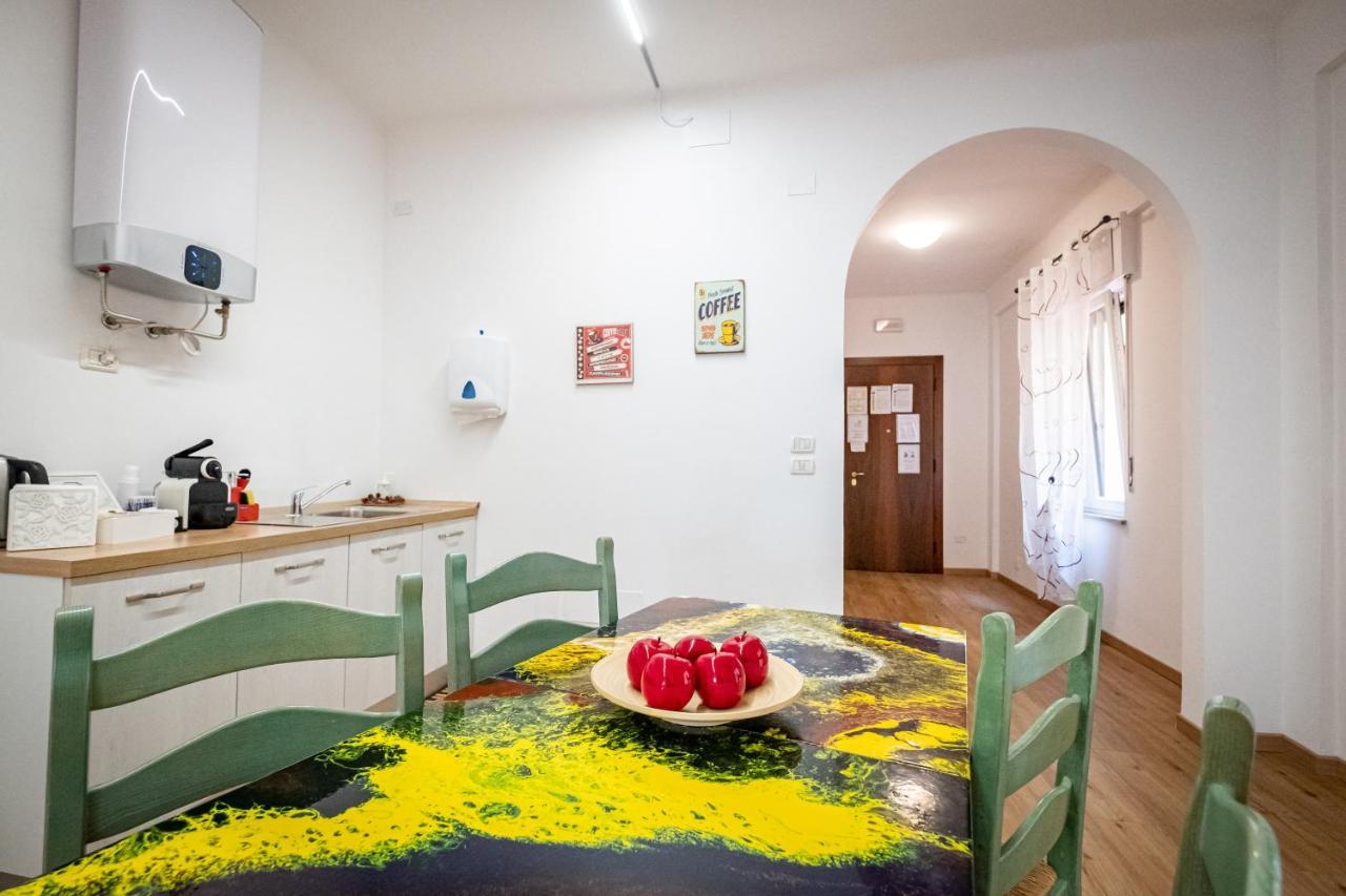 维罗纳Il Salotto Del Conte住宿加早餐旅馆 外观 照片