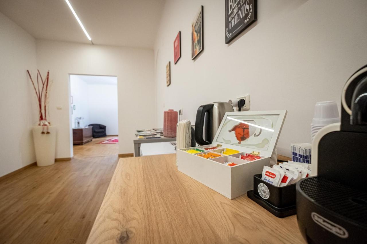 维罗纳Il Salotto Del Conte住宿加早餐旅馆 外观 照片